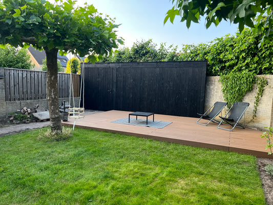 Een Stijlvolle Opbergschuur en Pergola's in Dongen